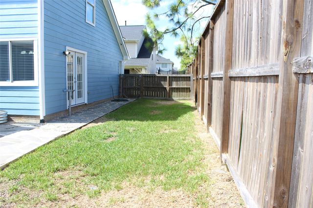 11955 Chanteloup Drive, Houston, TX 77047