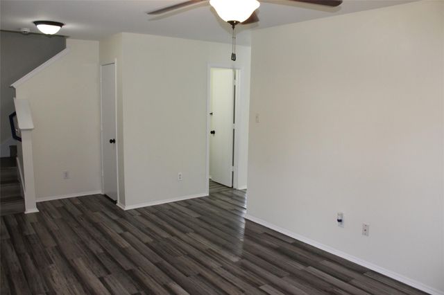 11955 Chanteloup Drive, Houston, TX 77047