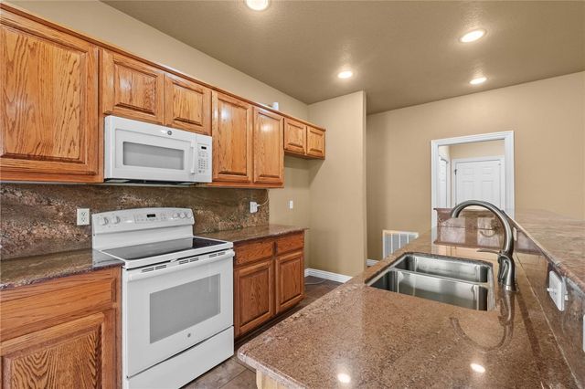 6 Grimsay Drive, Bella Vista, AR 72715