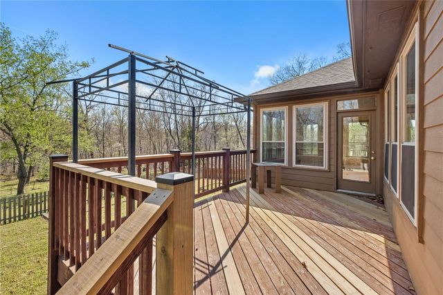 6 Grimsay Drive, Bella Vista, AR 72715