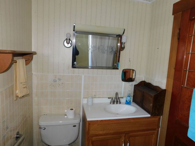 270 Village Road, Corinth, VT 05040