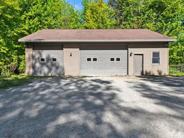 1400 MCDONALD STREET, Oconto, WI 54153