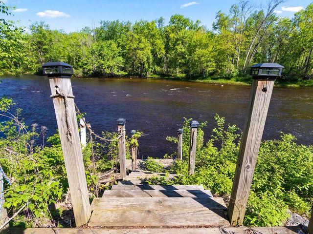 1400 MCDONALD STREET, Oconto, WI 54153