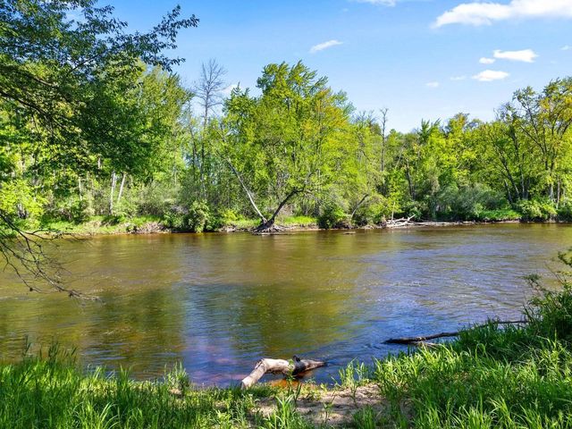 1400 MCDONALD STREET, Oconto, WI 54153