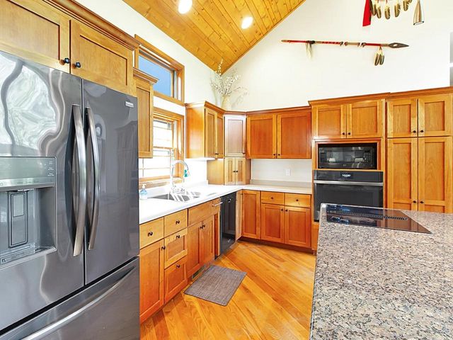 1400 MCDONALD STREET, Oconto, WI 54153