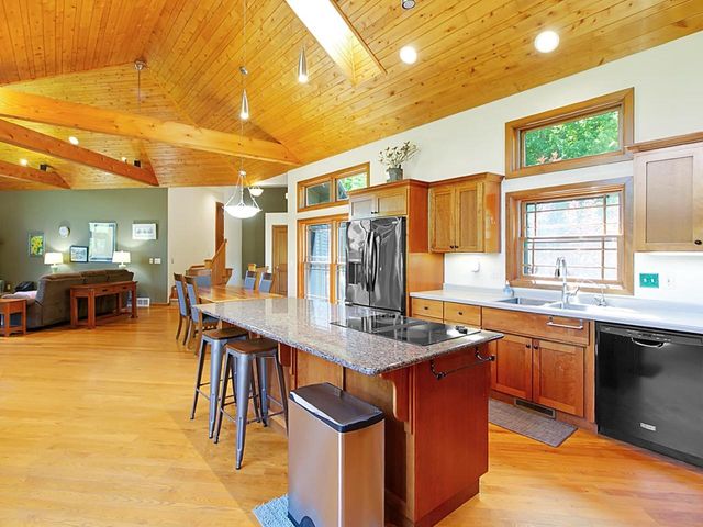 1400 MCDONALD STREET, Oconto, WI 54153