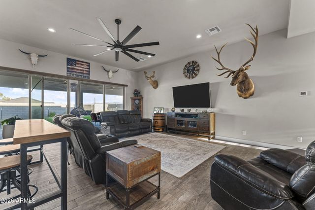 22548 W Southern Avenue, Buckeye, AZ 85326