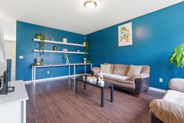 7499 Winding Path Court, Canal Winchester, OH 43110