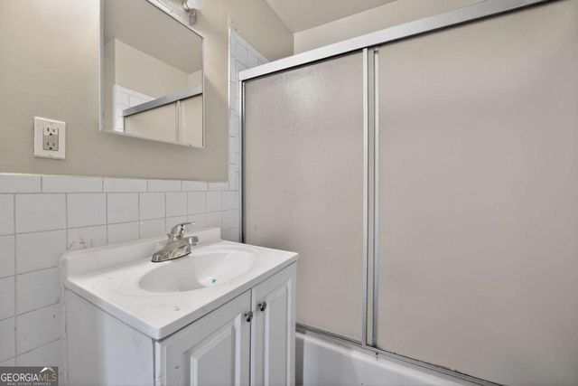 1826 County Line Road SW, Atlanta, GA 30331