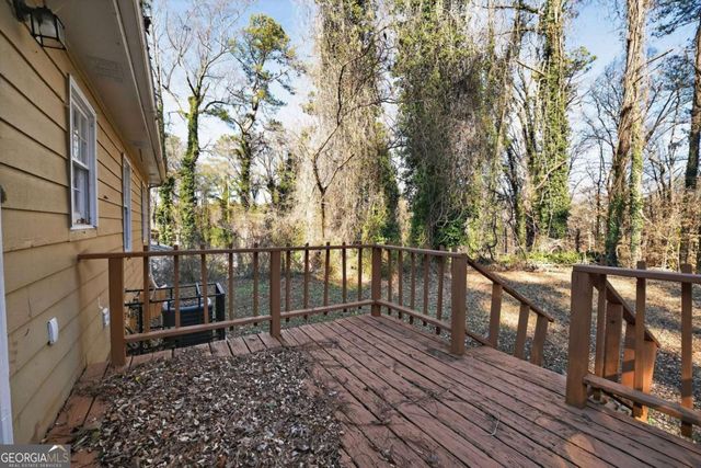 1826 County Line Road SW, Atlanta, GA 30331