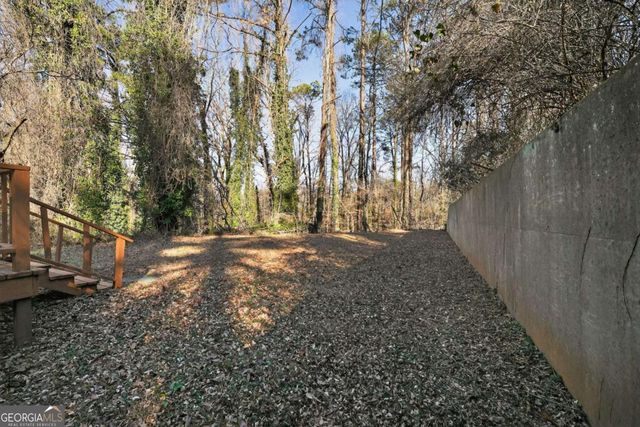 1826 County Line Road SW, Atlanta, GA 30331