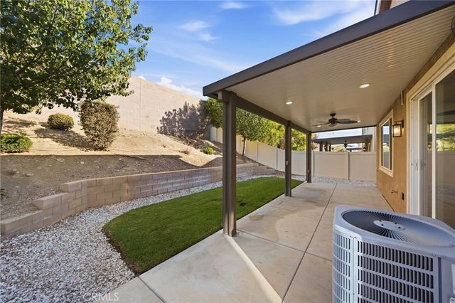 3695 Bur Oak, San Bernardino, CA 92407