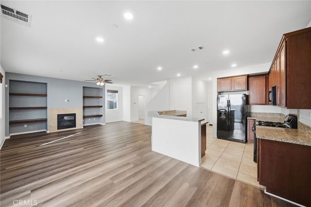 3695 Bur Oak, San Bernardino, CA 92407