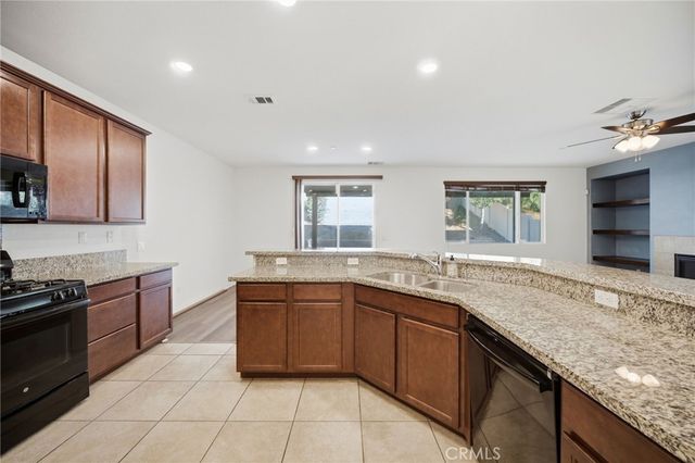 3695 Bur Oak, San Bernardino, CA 92407