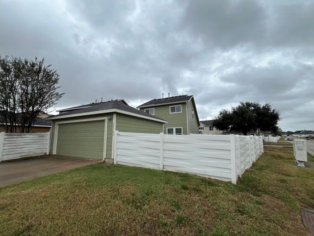 20702 Settlers Lake Circle N, Katy, TX 77449