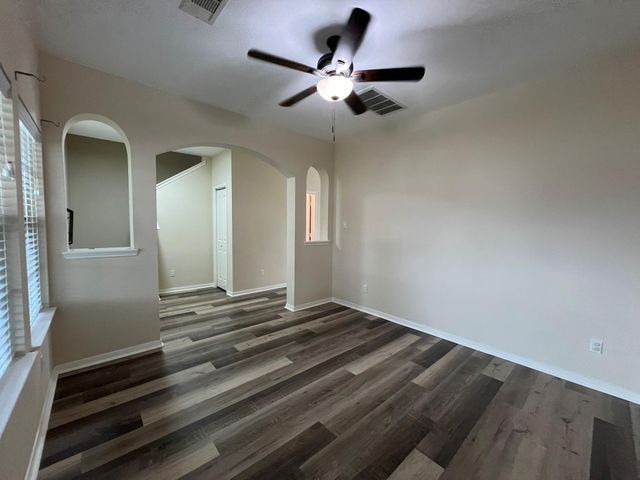 20702 Settlers Lake Circle N, Katy, TX 77449