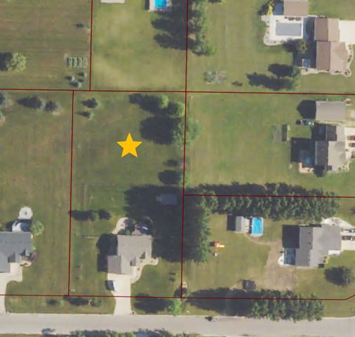 224 Chestnut Drive, Horace, ND 58047