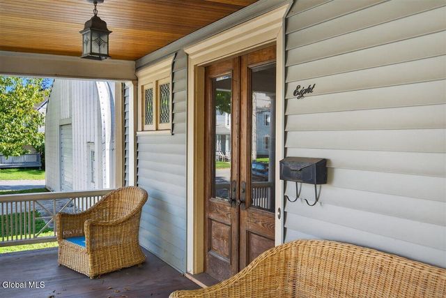 8 Byard Street, Johnstown, NY 12095