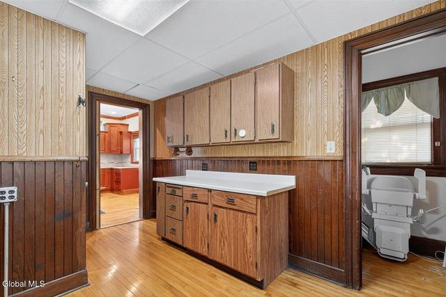 8 Byard Street, Johnstown, NY 12095