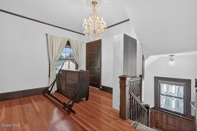 8 Byard Street, Johnstown, NY 12095