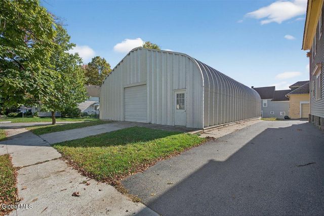 8 Byard Street, Johnstown, NY 12095