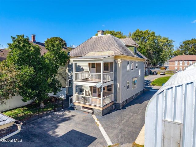 8 Byard Street, Johnstown, NY 12095