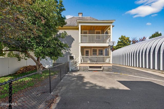 8 Byard Street, Johnstown, NY 12095