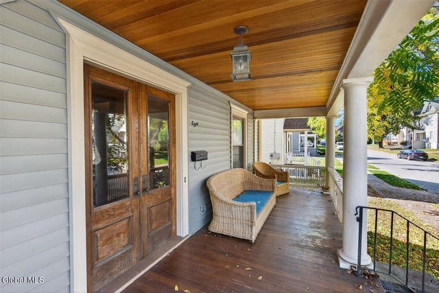 8 Byard Street, Johnstown, NY 12095