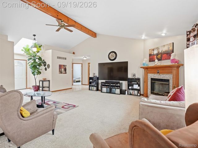 42475 Dharte Court, Clinton Charter Township, MI 48038