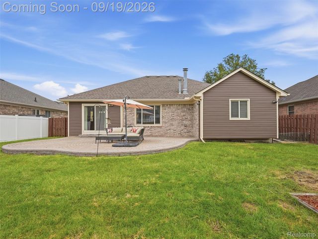 42475 Dharte Court, Clinton Charter Township, MI 48038
