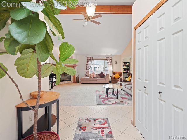 42475 Dharte Court, Clinton Charter Township, MI 48038