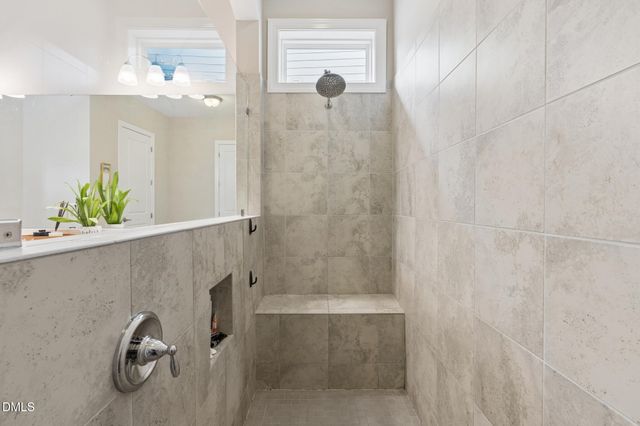 485 Wildwind Drive, Chapel Hill, NC 27516