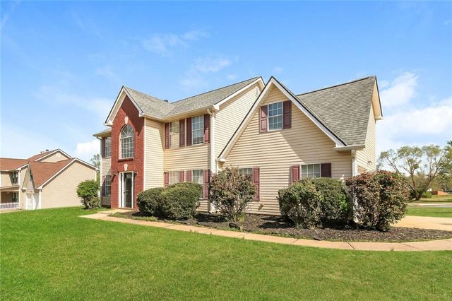 444 Grove Park Drive, Locust Grove, GA 30248