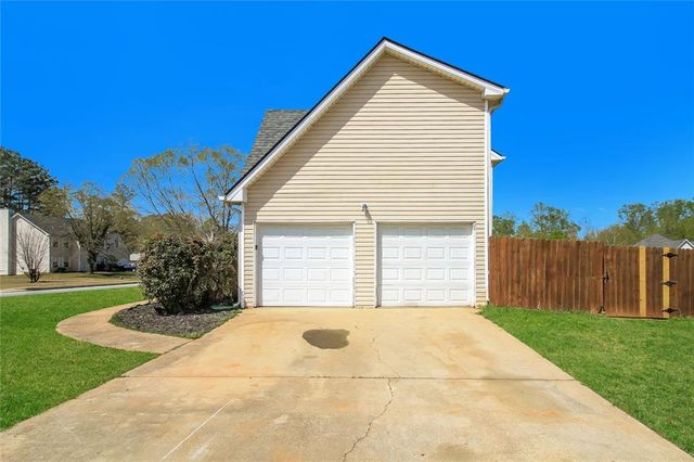 444 Grove Park Drive, Locust Grove, GA 30248