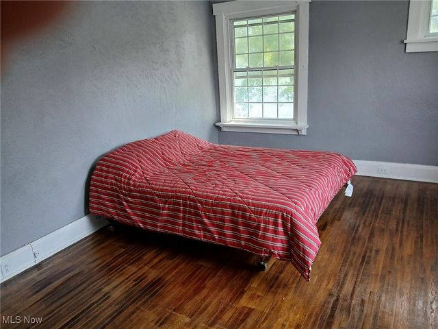 909 Riverside Avenue, Wellsville, OH 43968