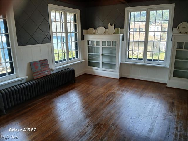 909 Riverside Avenue, Wellsville, OH 43968