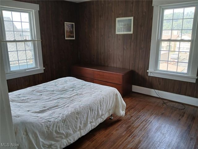 909 Riverside Avenue, Wellsville, OH 43968