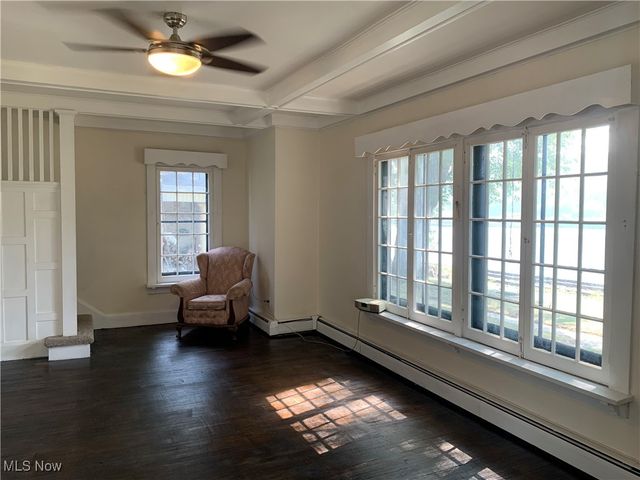 909 Riverside Avenue, Wellsville, OH 43968