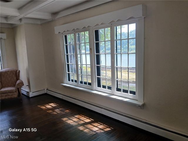 909 Riverside Avenue, Wellsville, OH 43968