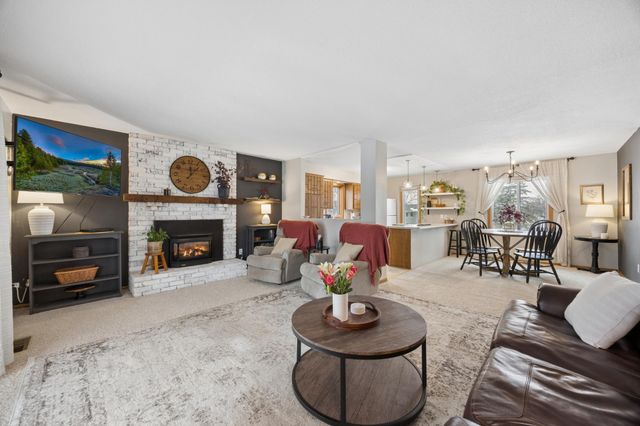 6766 E Shadow Lake Drive, Lino Lakes, MN 55014