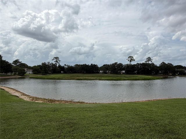 407 EAGLE POND DRIVE 407, Winter Haven, FL 33884