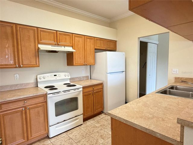 407 EAGLE POND DRIVE 407, Winter Haven, FL 33884