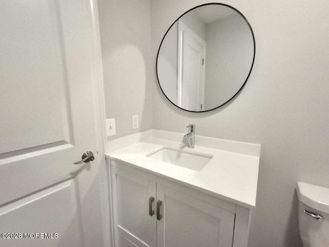 123 Northampton Drive, Holmdel, NJ 07733