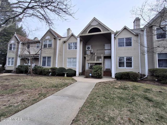 123 Northampton Drive, Holmdel, NJ 07733