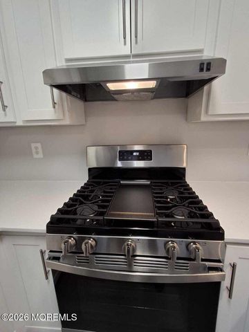 123 Northampton Drive, Holmdel, NJ 07733