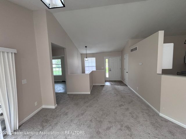 6010 Anchor Cove, Dimondale, MI 48821