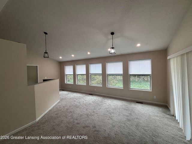 6010 Anchor Cove, Dimondale, MI 48821