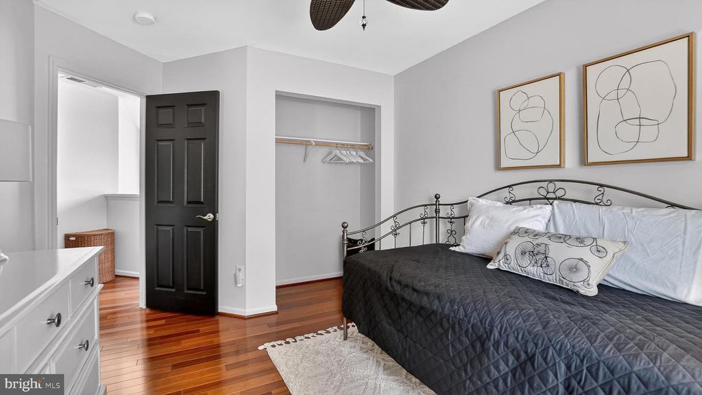 Image 42 of property listing at 2801 CARVER RD, Crofton, MD 21114