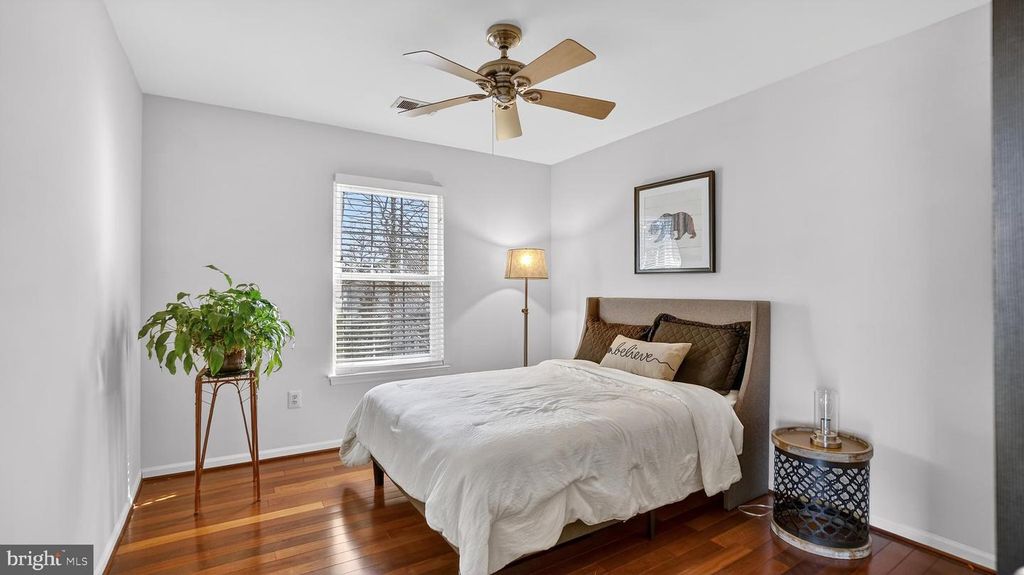 Image 43 of property listing at 2801 CARVER RD, Crofton, MD 21114