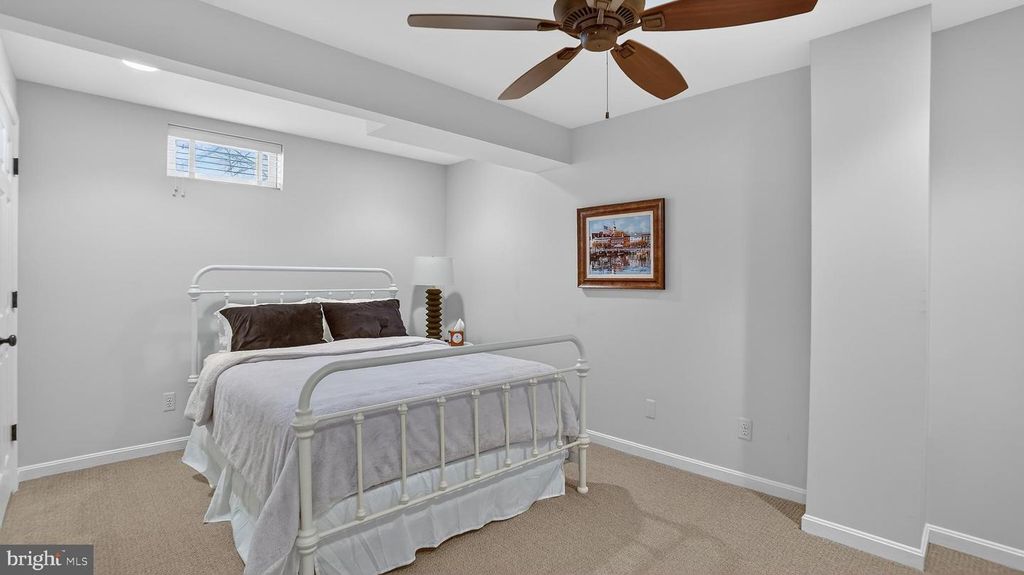 Image 58 of property listing at 2801 CARVER RD, Crofton, MD 21114